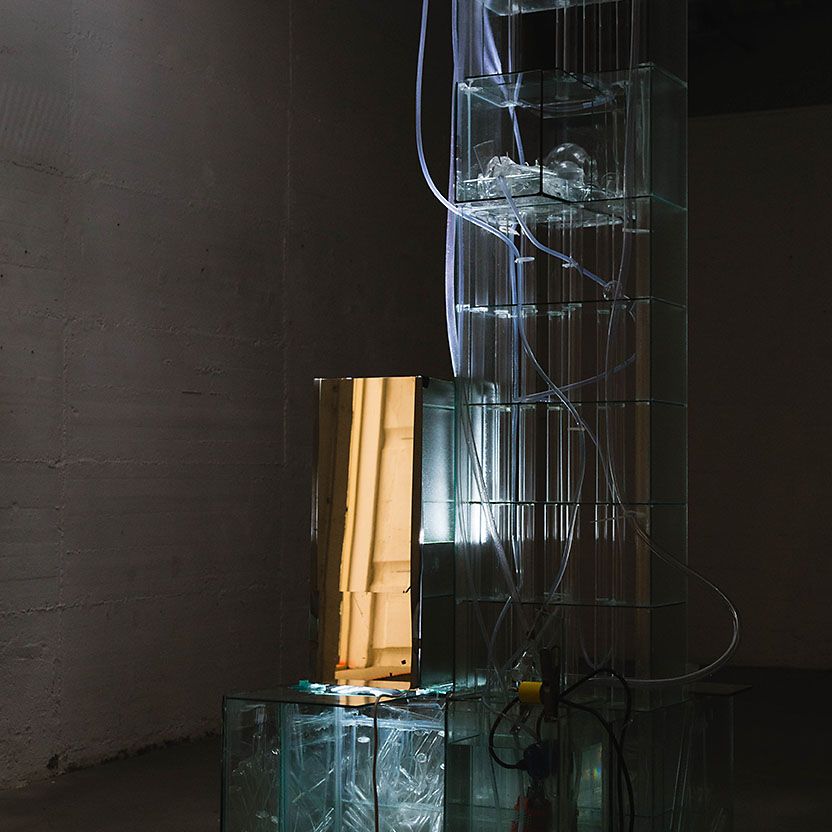 Rolf Hinterecker - Hierarchien - Installation und Wurzelgramme im Pumpwerk Siegburg